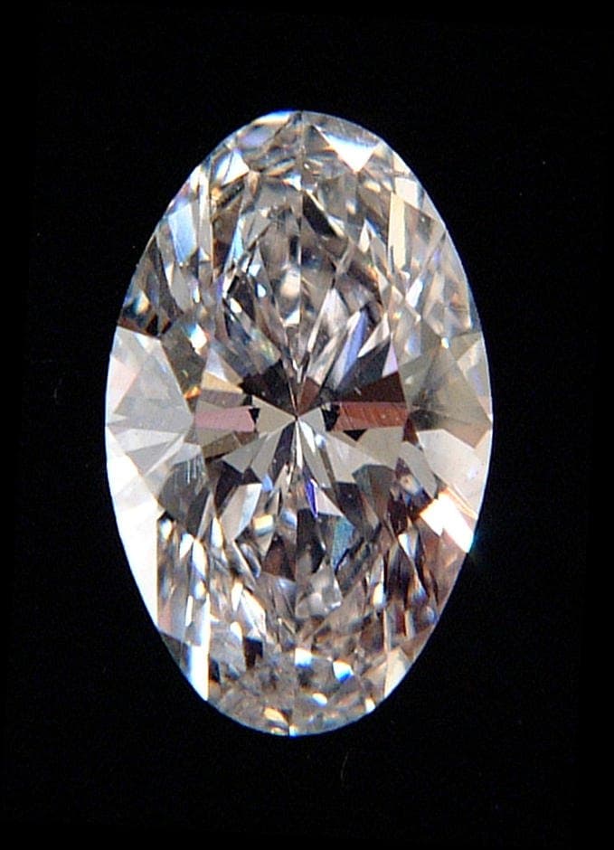 Lab-grown oval 1.55 ct F VS1 — IGI
