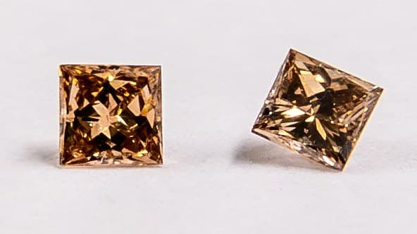 HPHT champagne princess pair — 2 × 0.75 ct